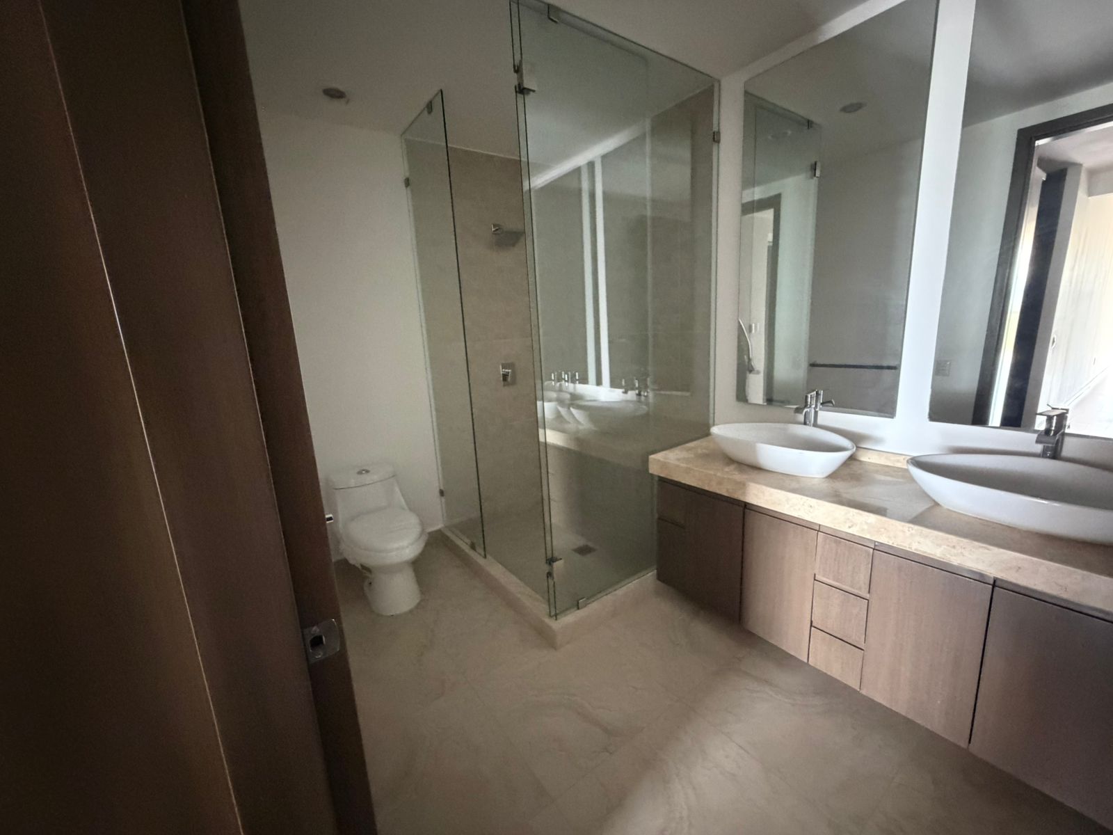 WhatsApp Image 2026 02 26 at 15.41.24 5