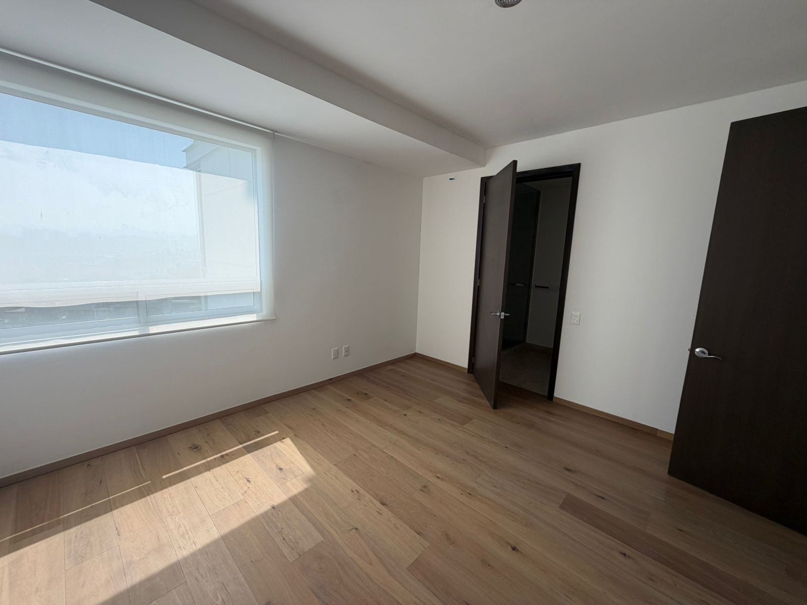 WhatsApp Image 2026 02 26 at 15.42.48 4