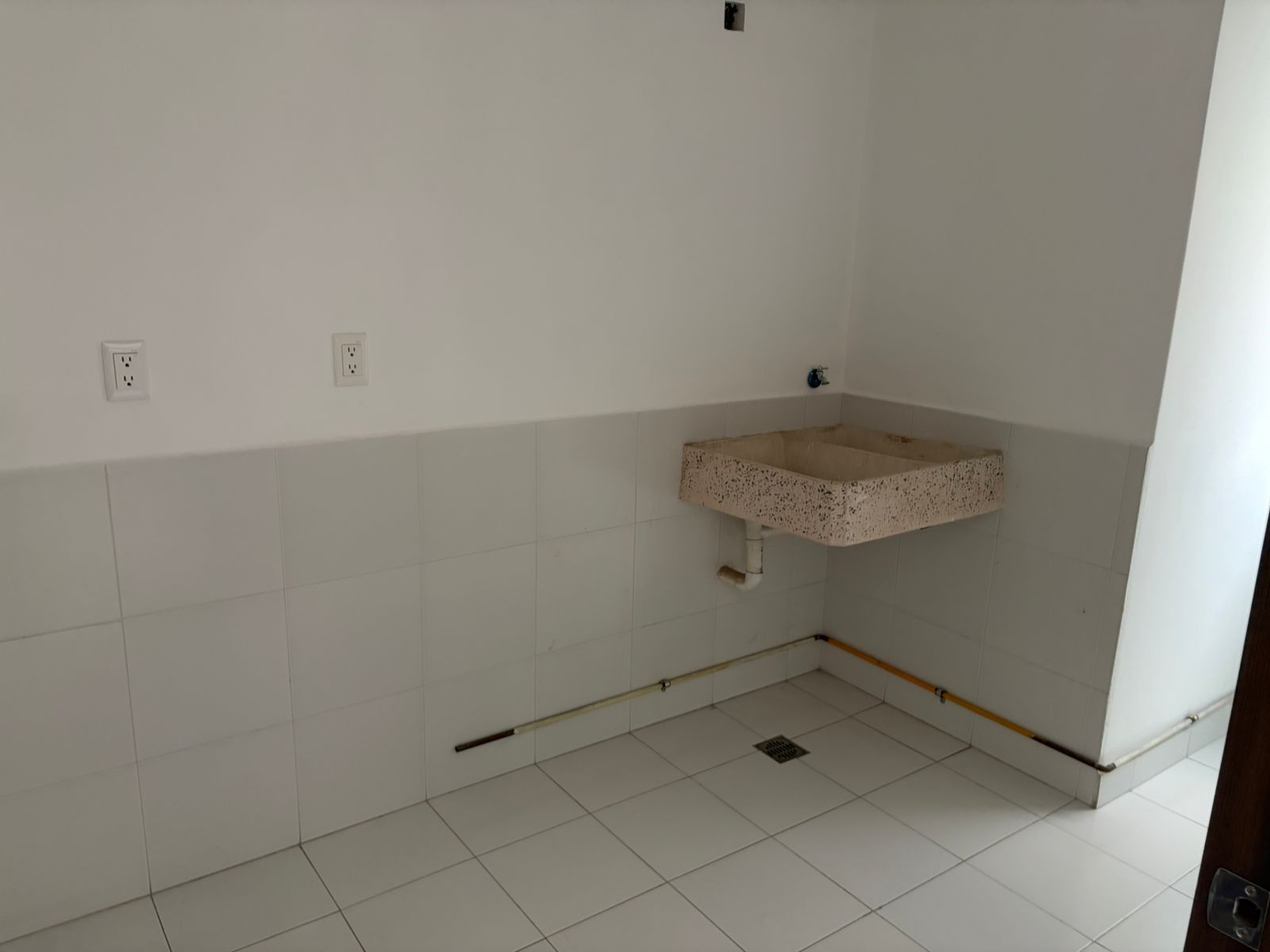 WhatsApp Image 2026 02 26 at 15.43.43 3